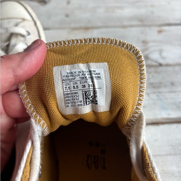 Converse | Low Platform Sneaker | Cream | Women’s 7.5 🤍👟 - Picture 9 of 13